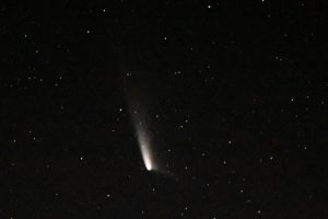 Komet Langka Muncul di Langit Malam Ini, Terakhir Terlihat 80.000 Tahun Lalu!