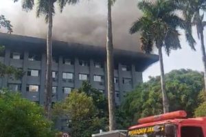 Kebakaran Gedung Bakamla Terkendali, Penyisiran Masih Berlangsung