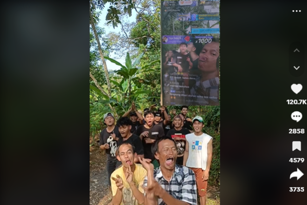 Joget Sadbor: Kesenian Kampung yang Menghasilkan Puluhan Juta per Bulan