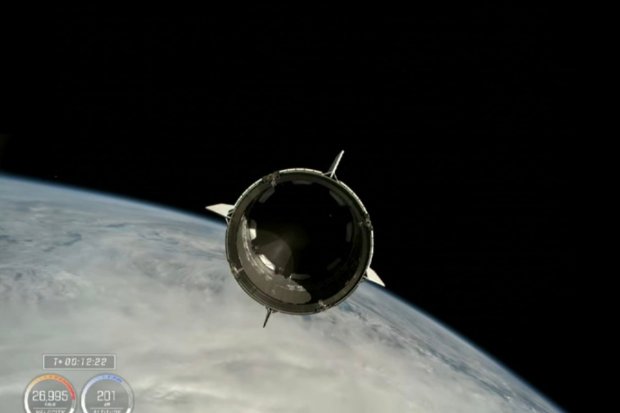 SpaceX Selamatkan Astronot NASA yang Terdampar di Luar Angkasa