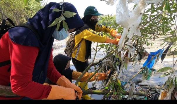 Workshop Sukses Bahas Pengelolaan Sampah Plastik di Ekosistem Mangrove Indonesia