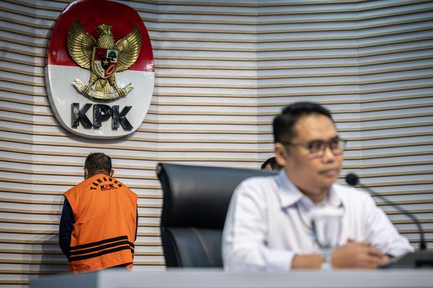 KPK Bidik Korupsi Pengadaan Asam Karet di Kementan