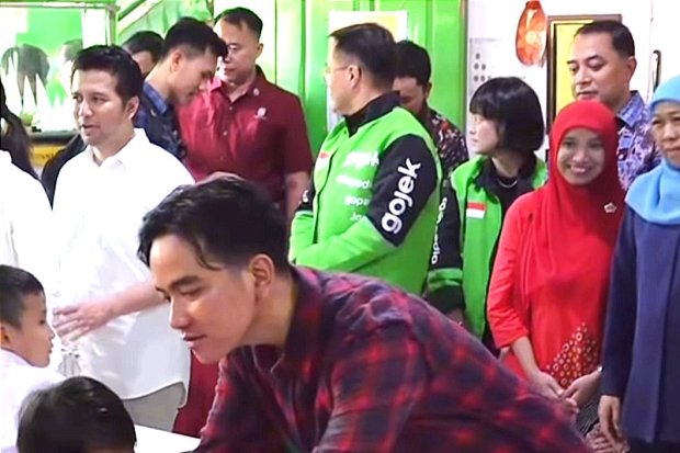 GoTo Bagikan Jutaan Porsi Makan Bergizi Gratis