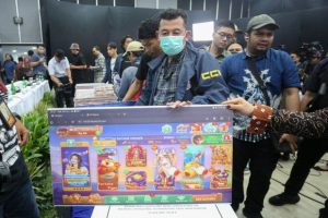 Kominfo Hadapi Tantangan Baru dalam Perang Melawan Judi Online