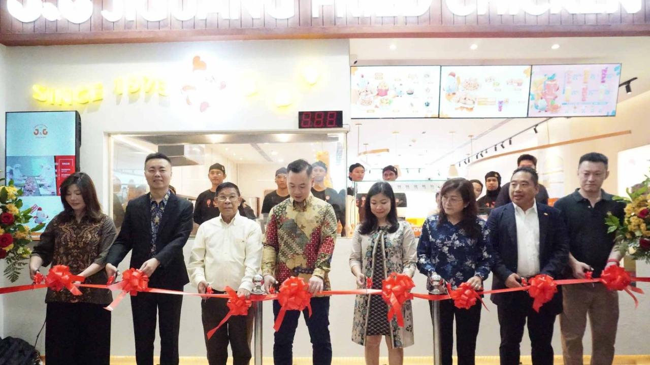Jiguang Fried Chicken Ekspansi ke Kelapa Gading Mall 3