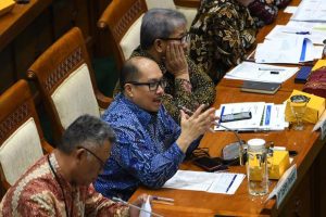 Eks Bos Taspen Ditahan KPK Terkait Investasi Fiktif Rp1 Triliun