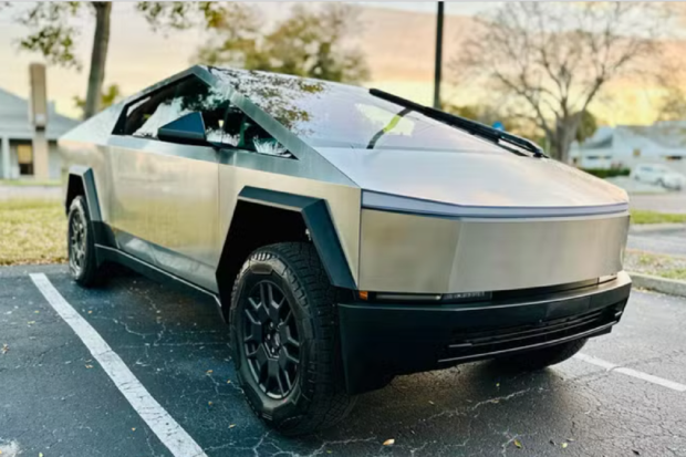 Misteri Ledakan Cybertruck di Hotel Trump