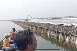 Ancaman Sanksi Menanti PT TRPN Terkait Pagar Laut Bekasi