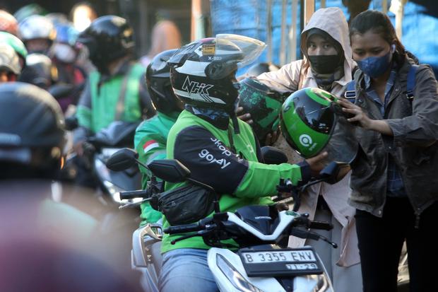 Gojek Bagikan Bonus Lebaran Jutaan Rupiah