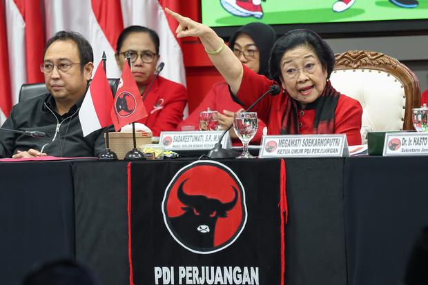 Megawati Ingatkan Bahaya Dwifungsi TNI: Jangan Ulangi Orde Baru!