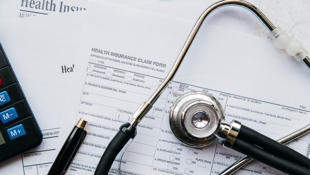 Mulai 2026, Nasabah Asuransi Kesehatan Wajib Bayar 10% Biaya Berobat