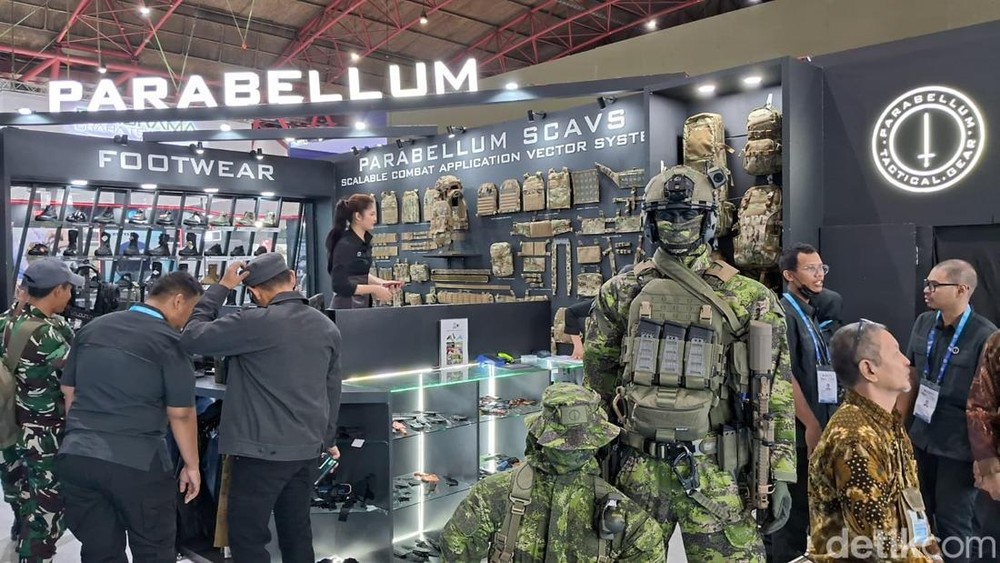 Rompi Antipeluru Asal Sidoarjo Unjuk Gigi di Pameran Industri Pertahanan