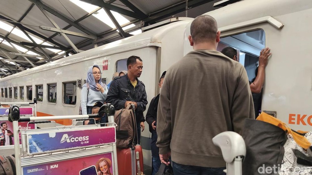 Libur Sekolah Tiba, KAI Tawarkan Diskon 30% untuk Tiket Kereta Ekonomi!