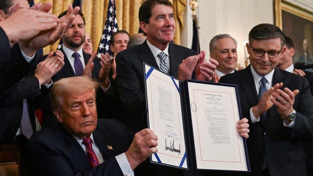 Trump Sahkan UU Kripto, AS Targetkan Jadi Pusat Kripto Dunia