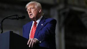 Trump Beri Peringatan Keras ke Prabowo Soal Tarif Impor