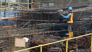 Serbuan Baja Impor Hantui Industri Lokal, Intervensi Pemerintah Mendesak