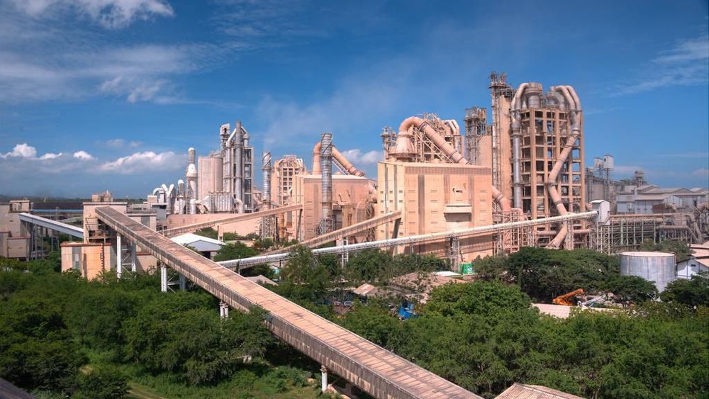 Semen Indonesia Siap Ekspor ke Amerika Serikat dari Pabrik Tuban