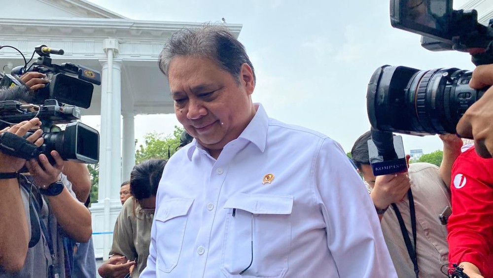 Pemerintah Siapkan Rp 200 Triliun untuk Bank Nasional, Airlangga: Tunggu Penjelasan Menkeu