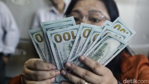 Rupiah Menguat di Tengah Gejolak, Dolar AS Terkoreksi