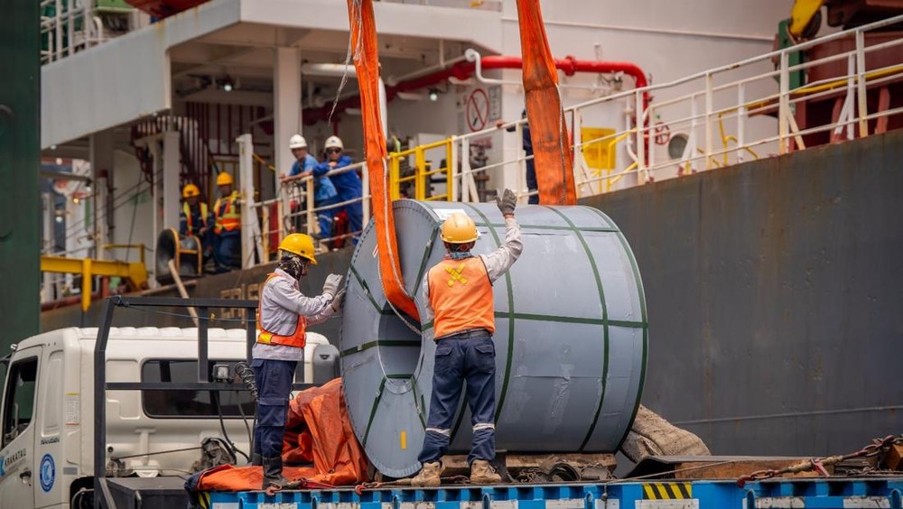 Krakatau Steel Kirim 54 Ribu Ton Baja ke Spanyol