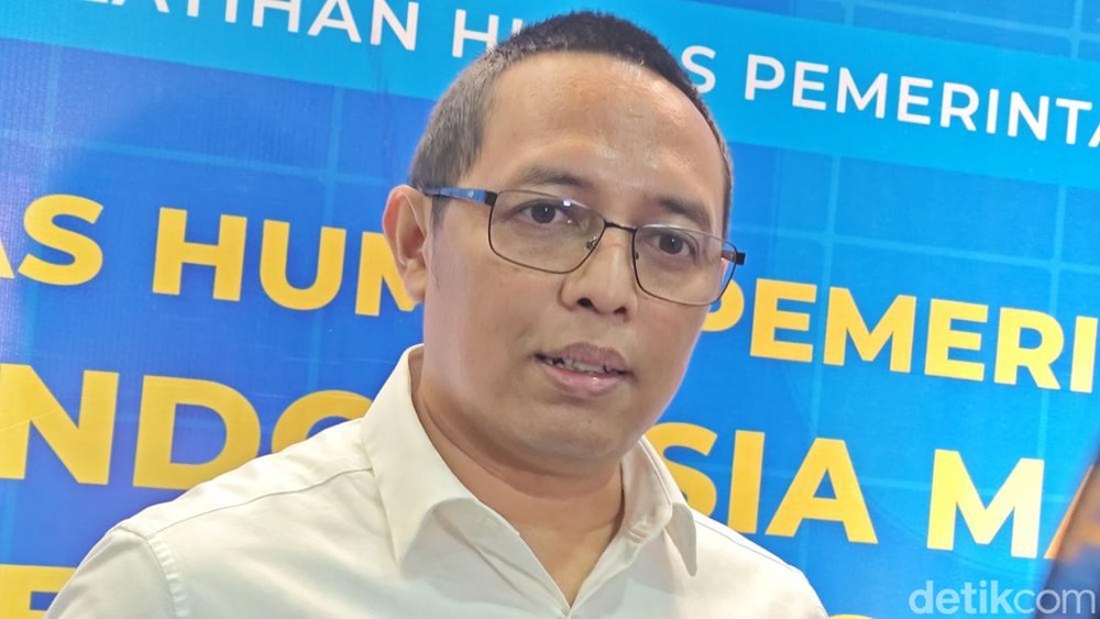 Hasan Nasbi Resmi Duduki Kursi Komisaris Pertamina