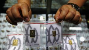 Emas Antam Kembali Cetak Rekor, Harga Sentuh Level Rp 2,2 Juta per Gram