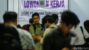 Mayoritas Pekerja Indonesia Berpendidikan Rendah, Peluang Kerja Terbatas
