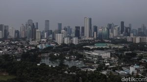 Ekonom Layangkan 8 Tuntutan Mendesak ke Pemerintah, Termasuk Evaluasi Proyek Strategis Nasional