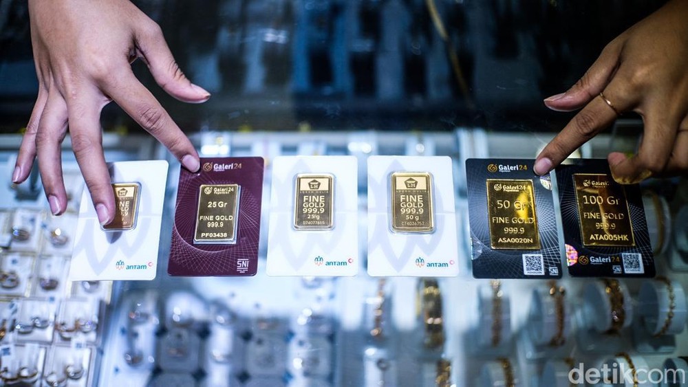 Rekor Tertinggi! Harga Emas Antam Sentuh Level Baru