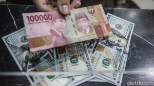 Dolar AS Kembali Perkasa, Rupiah Tertekan di Level Rp 16.617