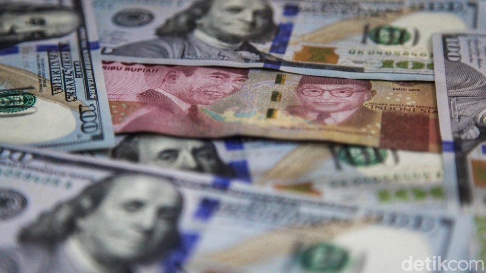 Dolar AS Kembali Perkasa, Sentuh Level Rp 16.579 di Awal Pekan