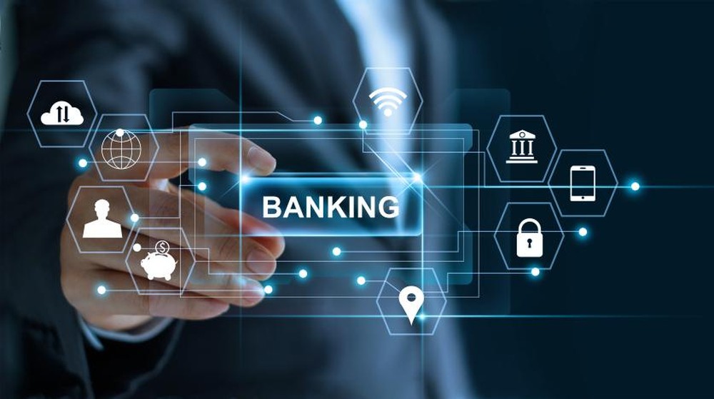 Bank Digital vs. E-Wallet: Jangan Sampai Salah Pilih!