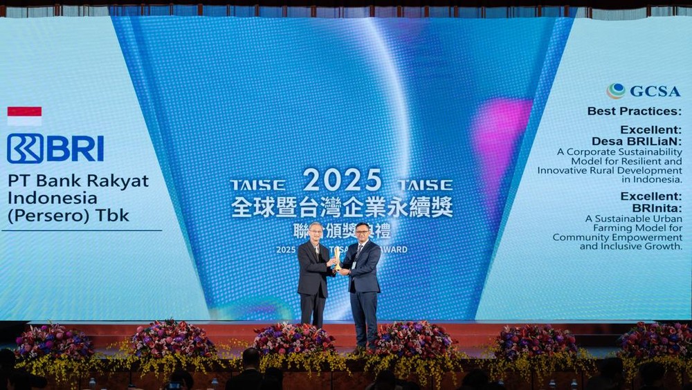 BRI Sabet Dua Penghargaan Internasional Berkat BRInita dan Desa BRILiaN