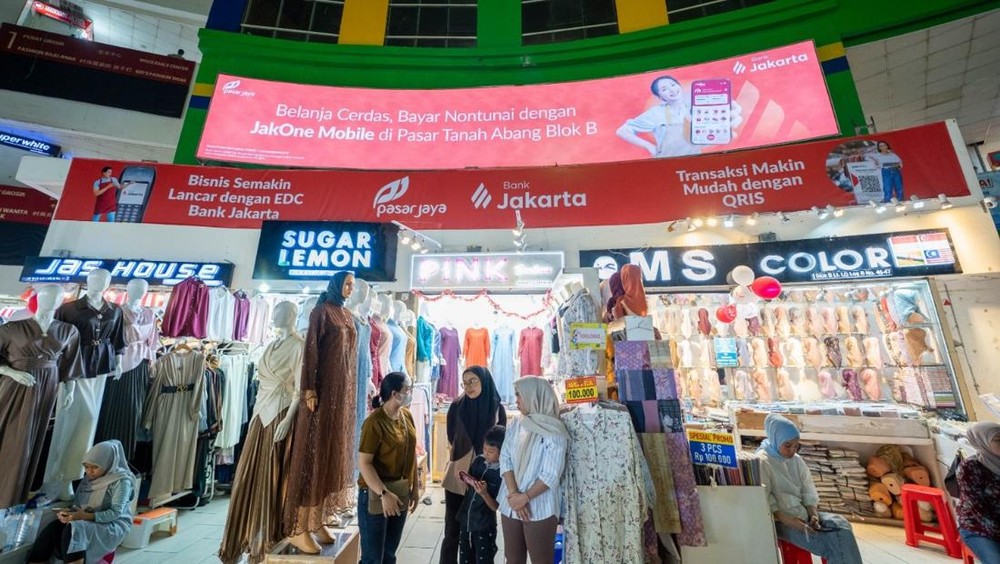 Bank Jakarta Sukses Salurkan Dana Pemerintah Rp 1 Triliun untuk Dorong Ekonomi Daerah