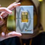Emas Antam Kembali Berkilau, Harga Sentuh Rp 3 Juta Per Gram!