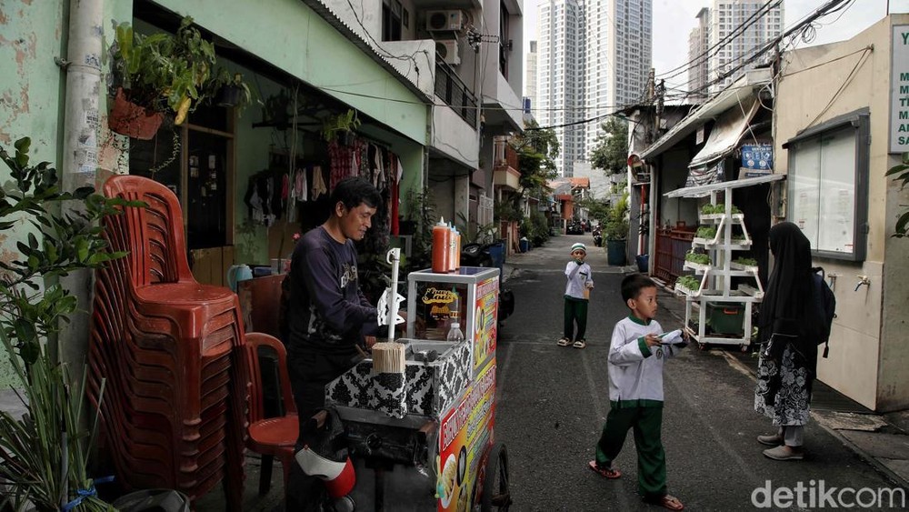 Tumbuhkah Ekonomi Indonesia di Tahun 2025? BPS Umumkan Hari Ini!