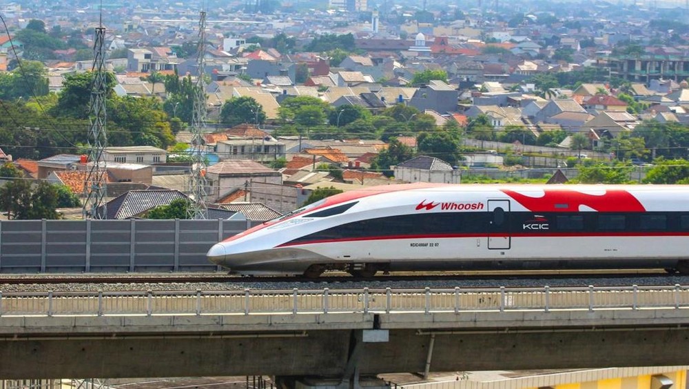 Ramadan Berkah: Naik Kereta Cepat Whoosh Rombongan Lebih Hemat!