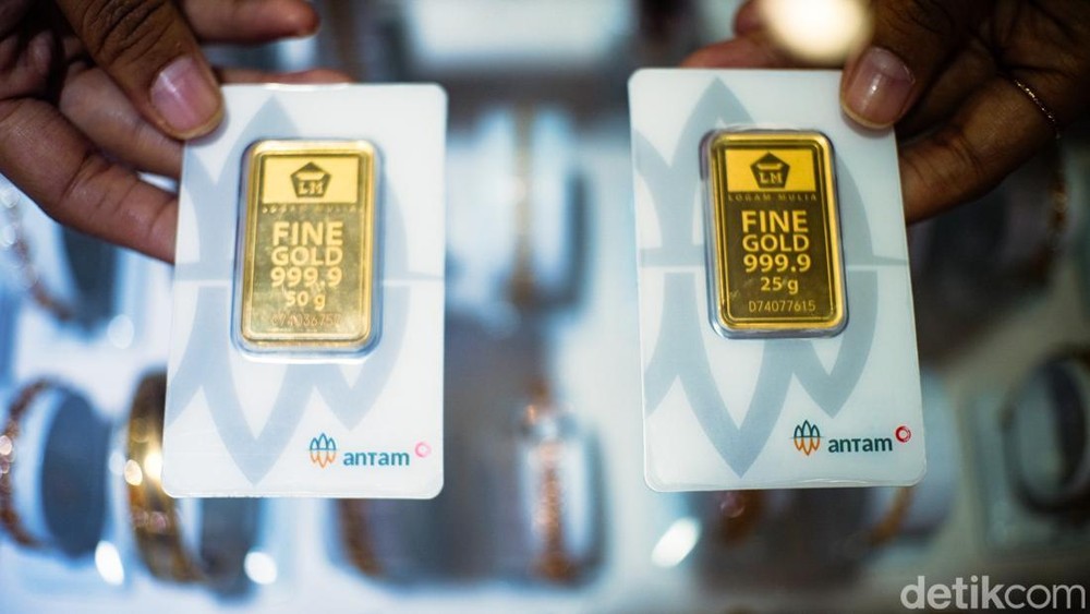 Harga Emas Antam Hari Ini Meroket!