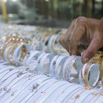 Pedagang Emas Cikini Raup Untung dari Jual Beli Perhiasan Bekas