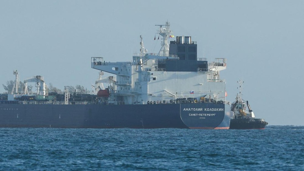 Tanker Minyak Rusia Tiba di Kuba, Secercah Harapan di Tengah Krisis Energi